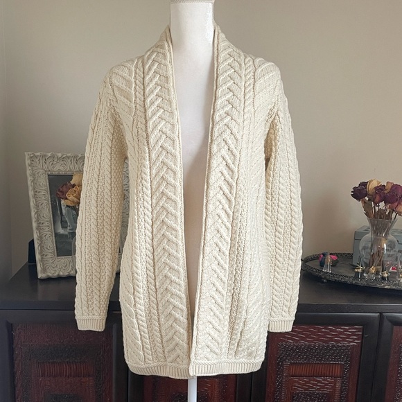 Aran Super Soft Open Aran Cardigan size Medium - Picture 2 of 9